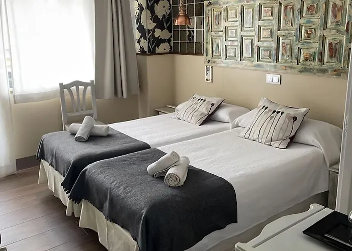Hostal Boutique Luna De Gavin